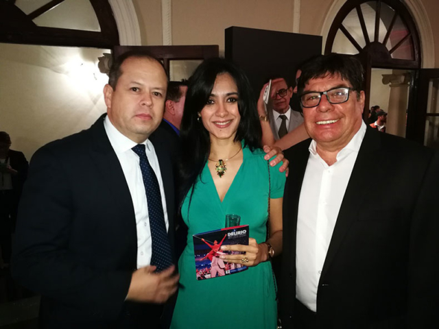 Juna Carlos  Silva, Tania Olvido y Gonzalo Espitia.