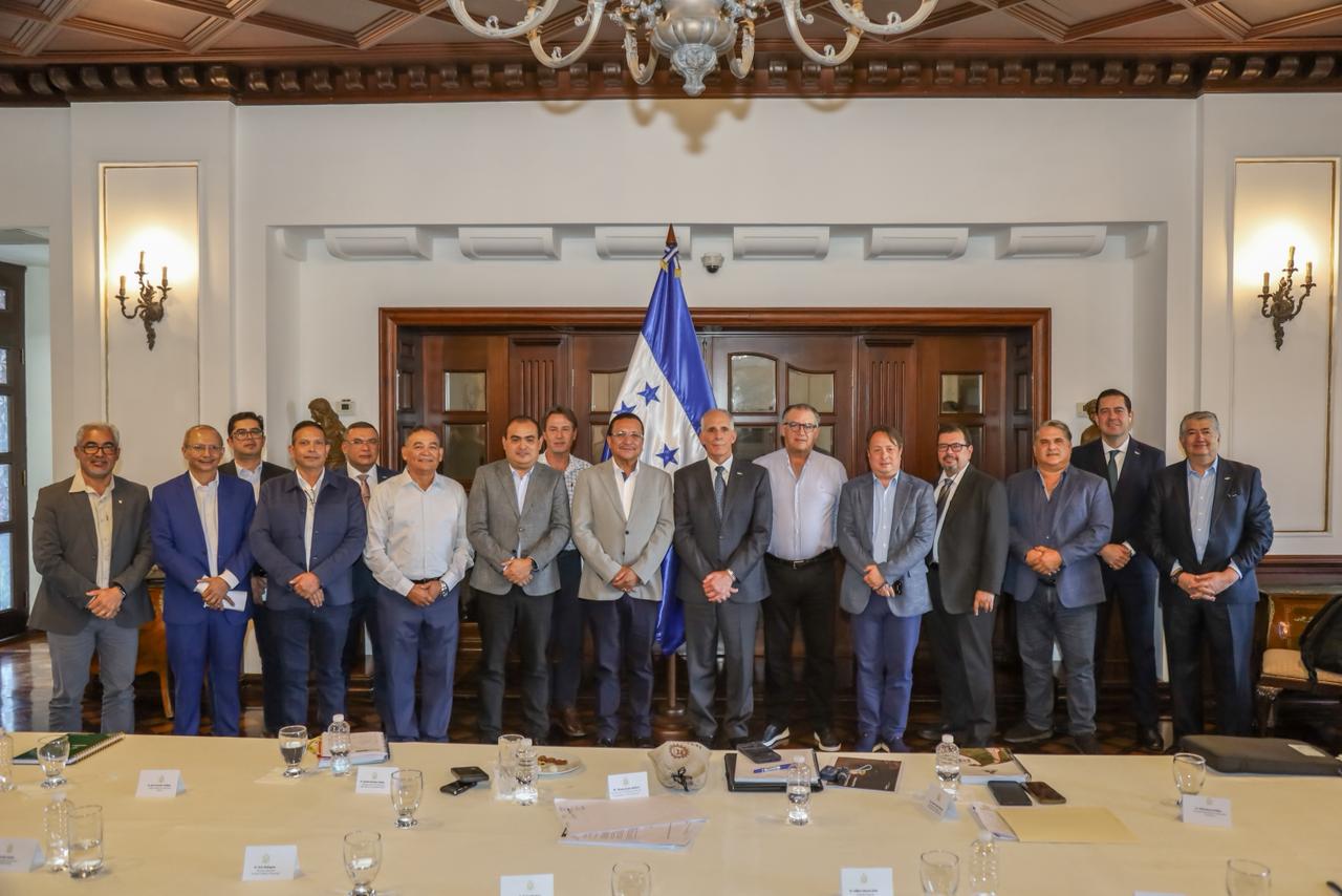 Gobierno y sector cafetalero anuncian agenda para impulsar ...