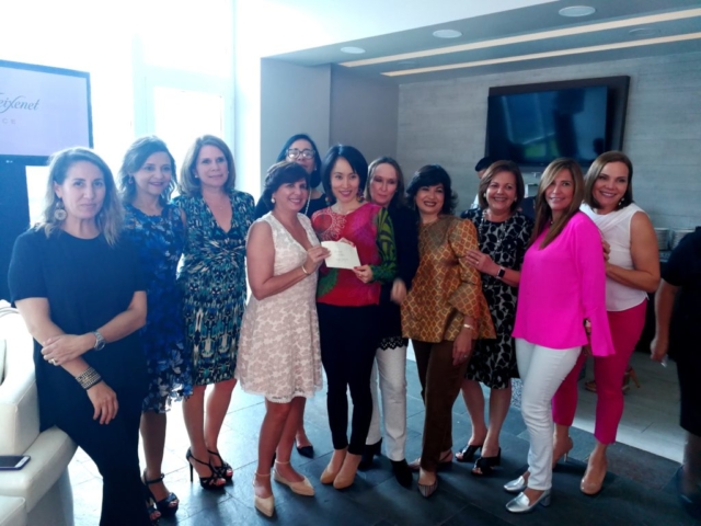 Con espíritu altruista se realizó el tradicional “Almuerzo Solidario”.