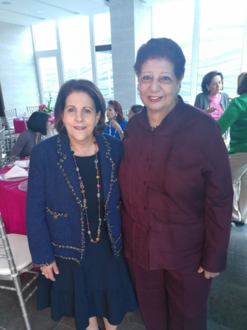 Jenny Kafati de Mayol y Anny Sahury.