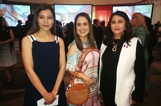 Mathilde Thiebault, Olga Frech y Amalia Guzmán.