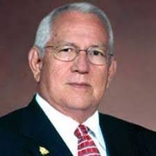 13 de agosto Roberto Micheletti