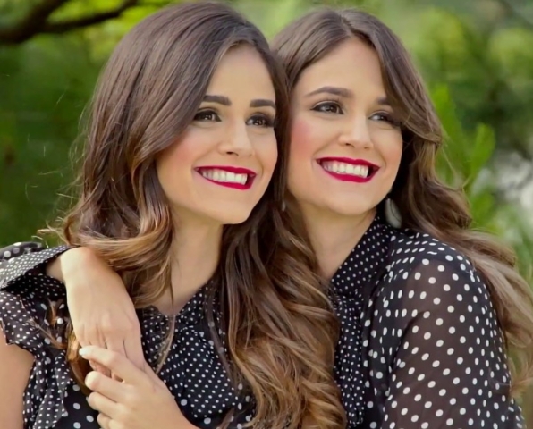 29 de octubre Andrea y María José Balletta.