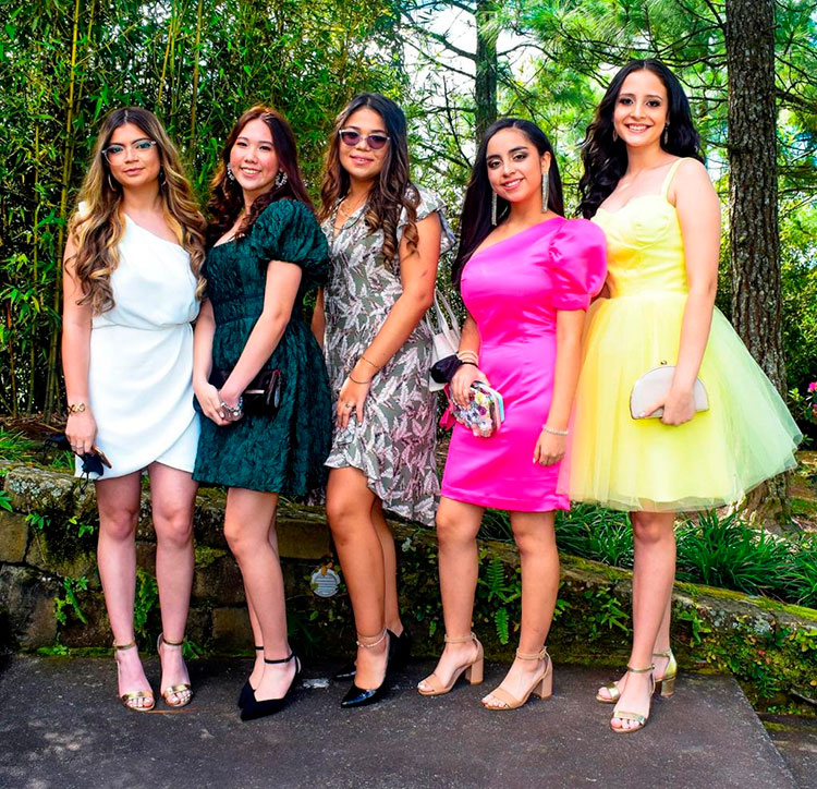 María Fernanda Pineda, Tania Chen, Liliam Ramos, Sofía Casco, Ana González