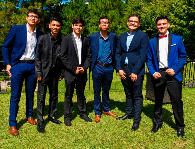 Kevin Samayoa, Diego Flores, José Maradiaga, José Arturo Gómez, Javier Flores, Carlos Dubón.